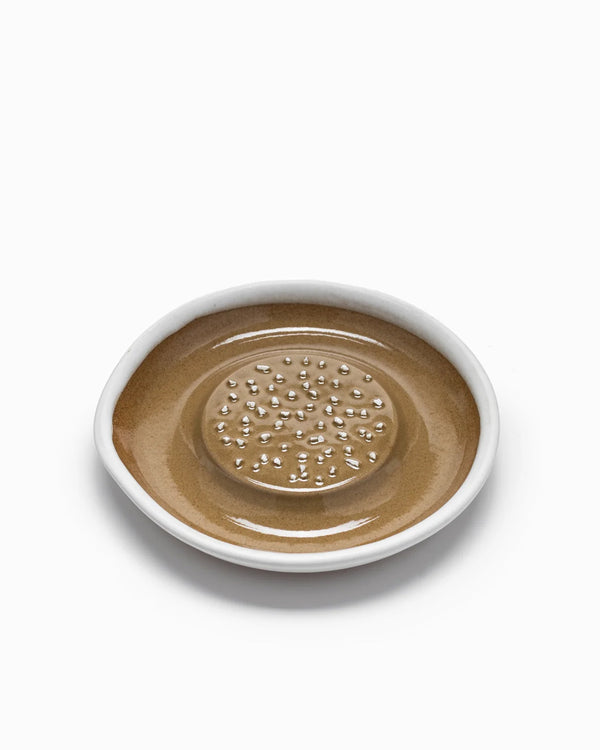 Motoshige Japanese Ceramic Grater - White